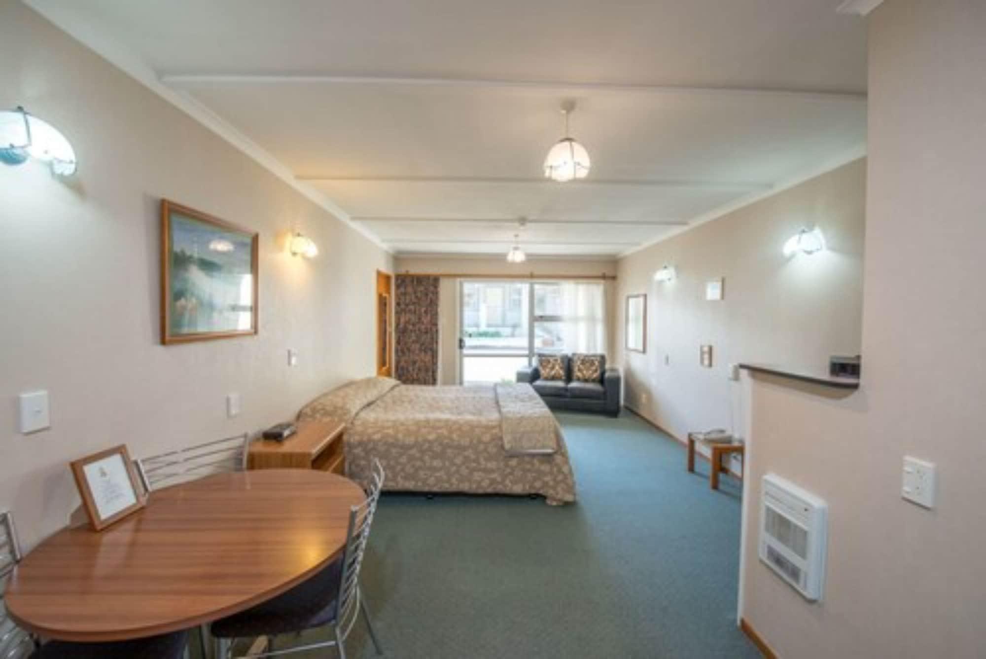 Amber Court Motel New Plymouth Dış mekan fotoğraf
