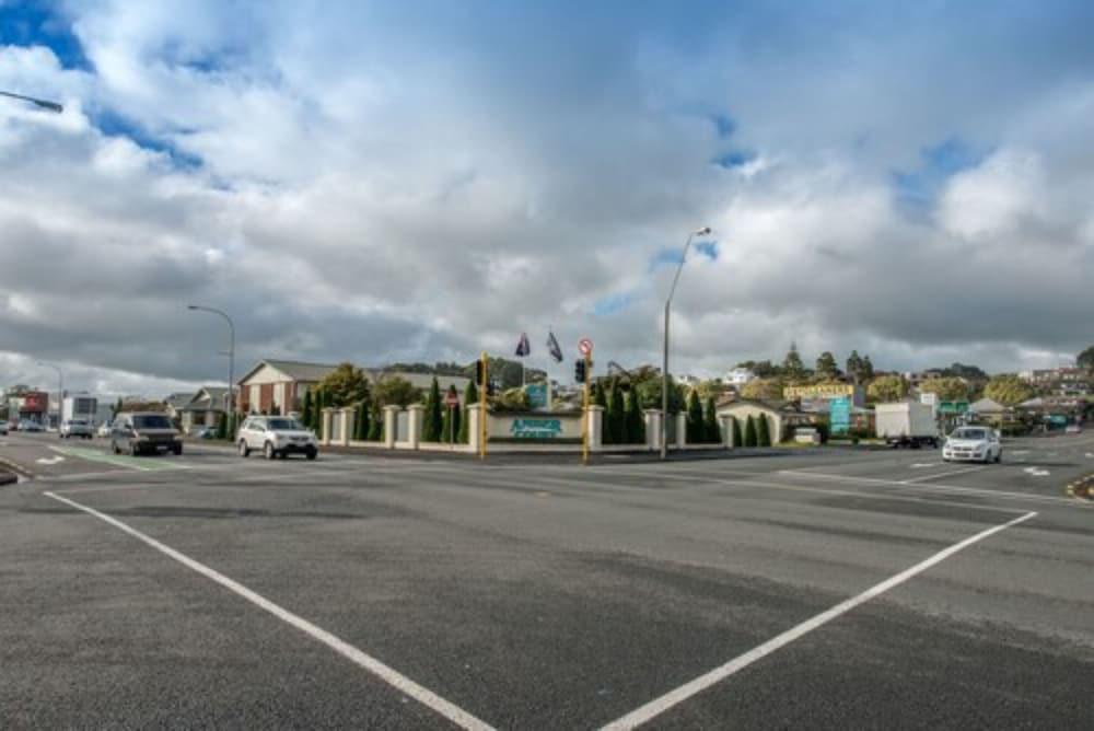 Amber Court Motel New Plymouth Dış mekan fotoğraf
