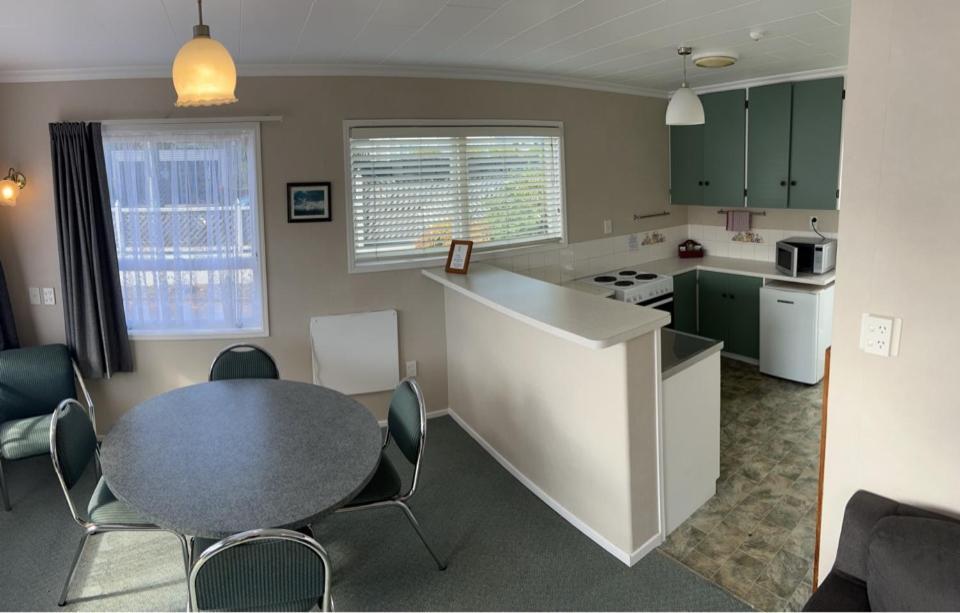 Amber Court Motel New Plymouth Dış mekan fotoğraf