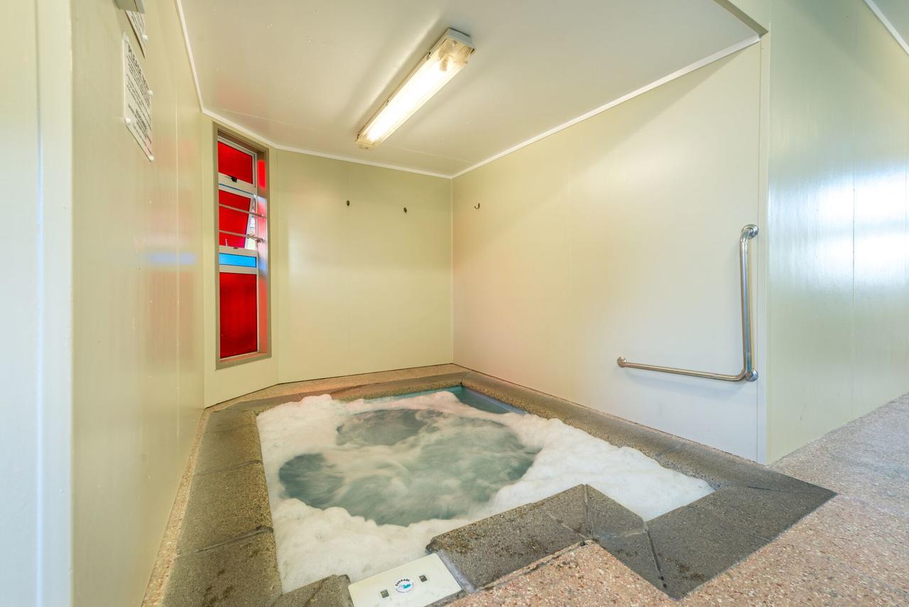 Amber Court Motel New Plymouth Dış mekan fotoğraf