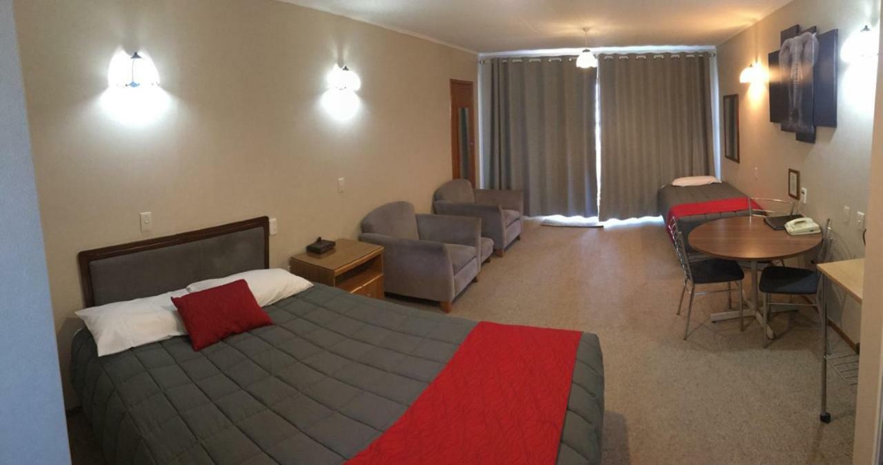 Amber Court Motel New Plymouth Dış mekan fotoğraf